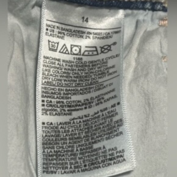 Old Navy Girls Size 14 Light Wash Adjustable Waist Cuffed Jean Shorts - Picture 5 of 5